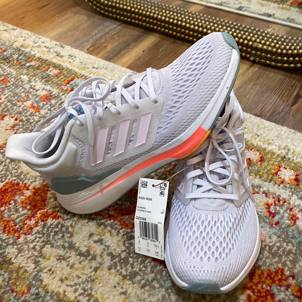 adidas Women's EQ21 Running Shoes NWT